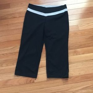 Cropped VSX Yoga Pants